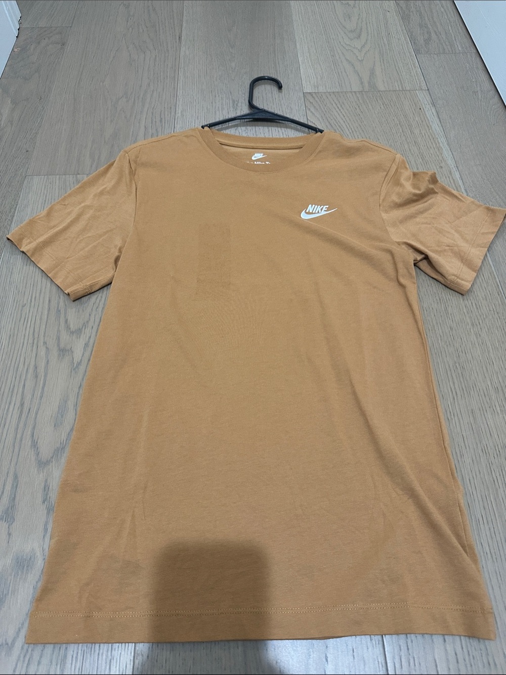 Nike Caramel Short Sleeve Crew T-Shirt